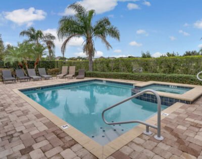 Spacious 10 BR Pool Villa in Encore Near Disney